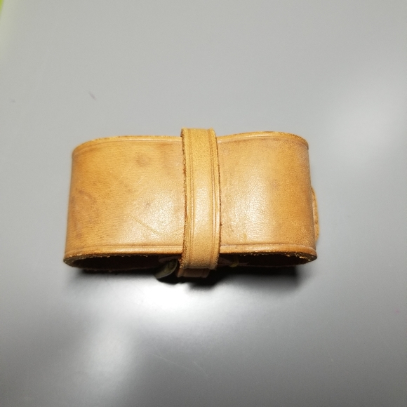 Louis Vuitton Vintage Leather Luggage tag Poignet Accessorie - Picture 2 of 10